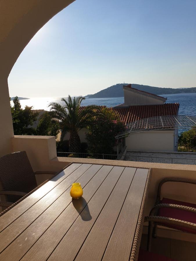 Apartmani Ana, Razanj, Rogoznica, Hrvatska روغوزنيكا المظهر الخارجي الصورة